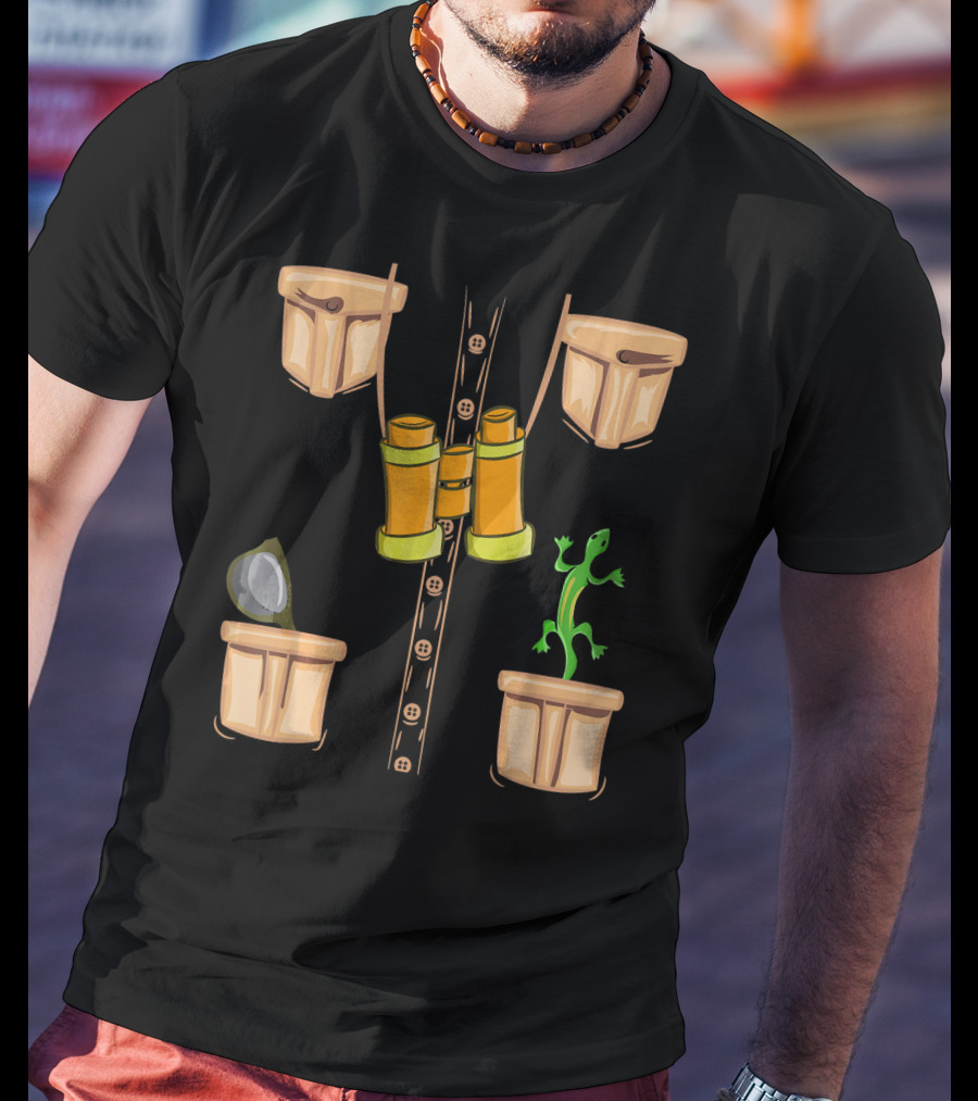 Halloween Animal Zookeeper Jungle Safari Binoculars Lizard Costume T-Shirt