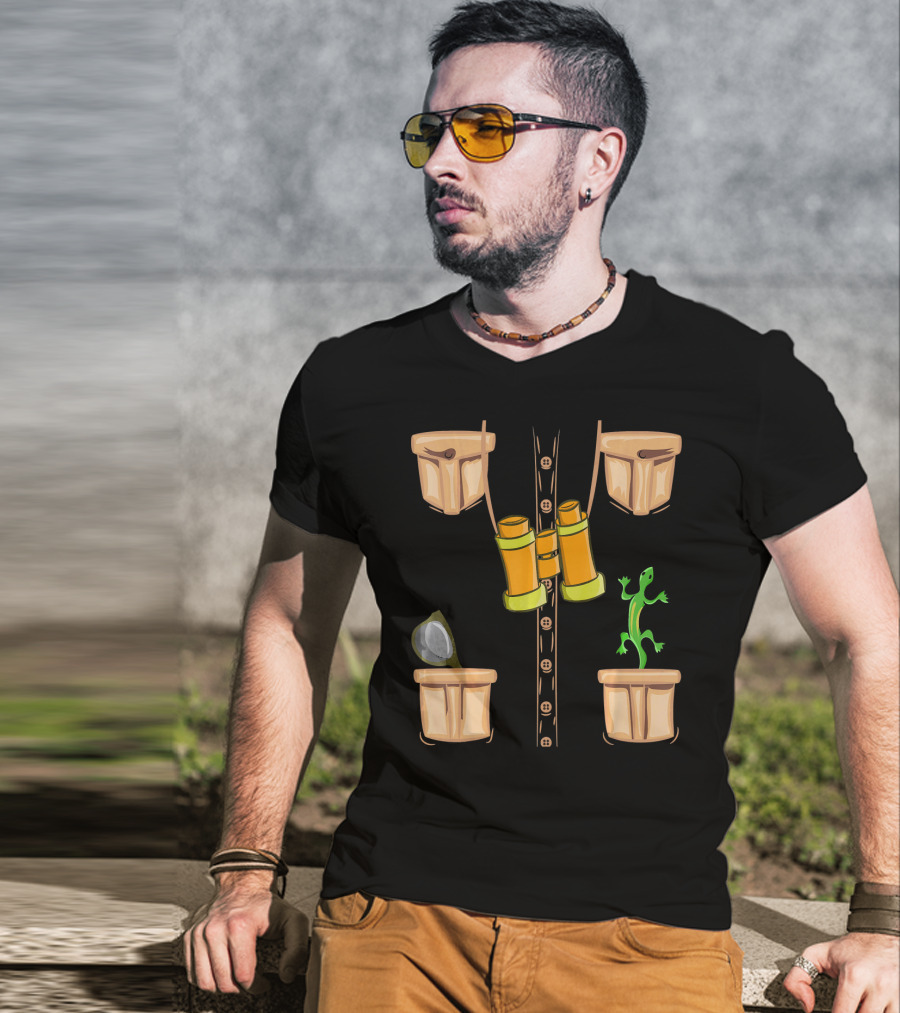 Halloween Animal Zookeeper Jungle Safari Binoculars Lizard Costume T-Shirt