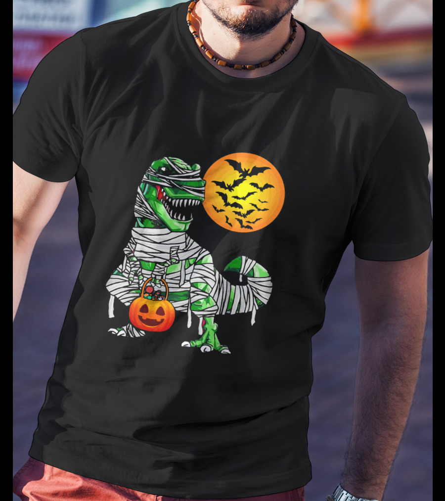 Tyrannosaurus Rex Dinosaur Mummy With Pumpkin And Bats Halloween Boy T-Shirt