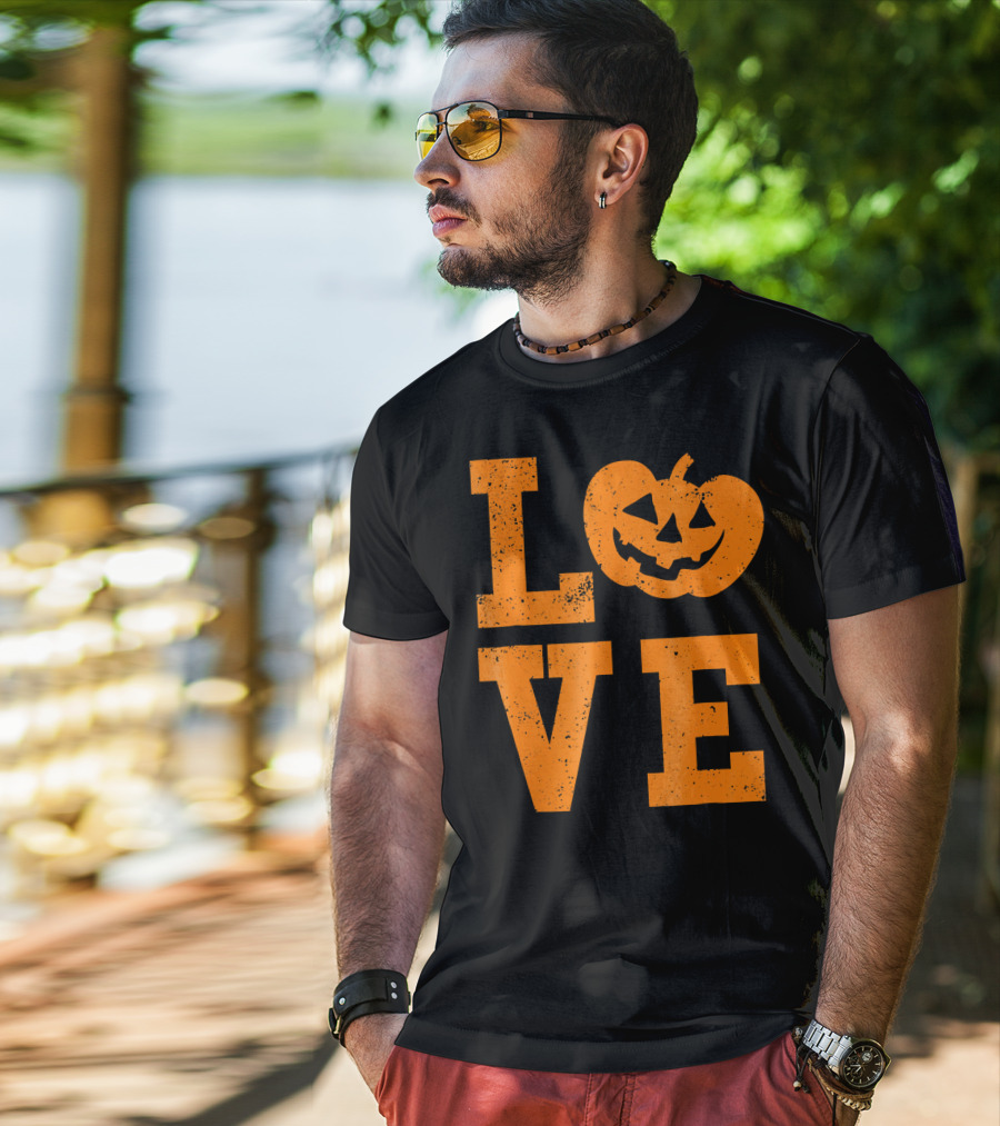 LOVE Halloween Funny Jack O Lantern T-Shirt
