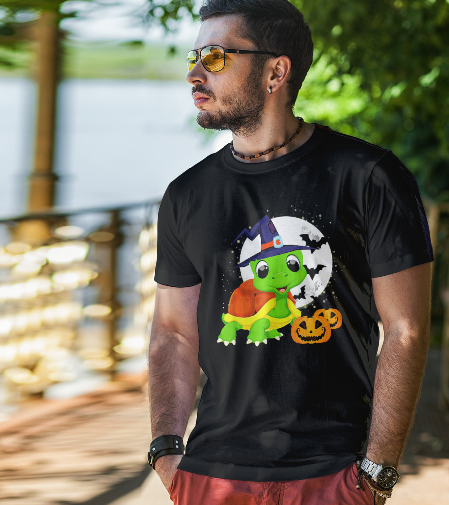 Turtle Witch Halloween Pumpkin Moon And Bats T-Shirt