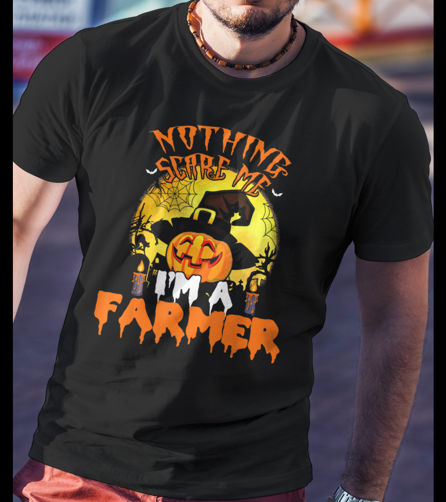 Orange Halloween Jack-O'-Lantern Hat Spider Web Nothing Scares Me I'm A Farmer T-Shirt