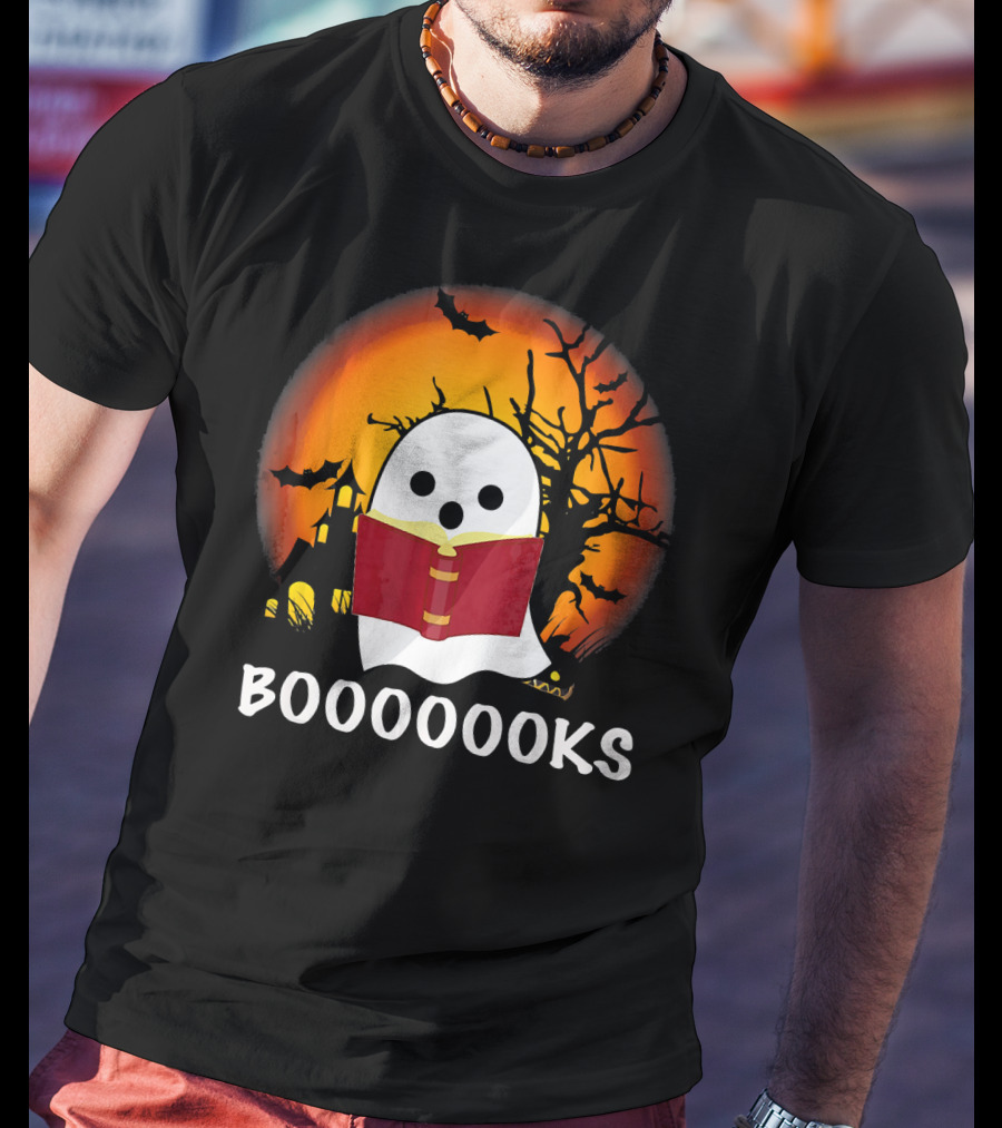 Boo Read Books Halloween Boooooooks Ghost With Red Book And Spooky Bats T-Shirt