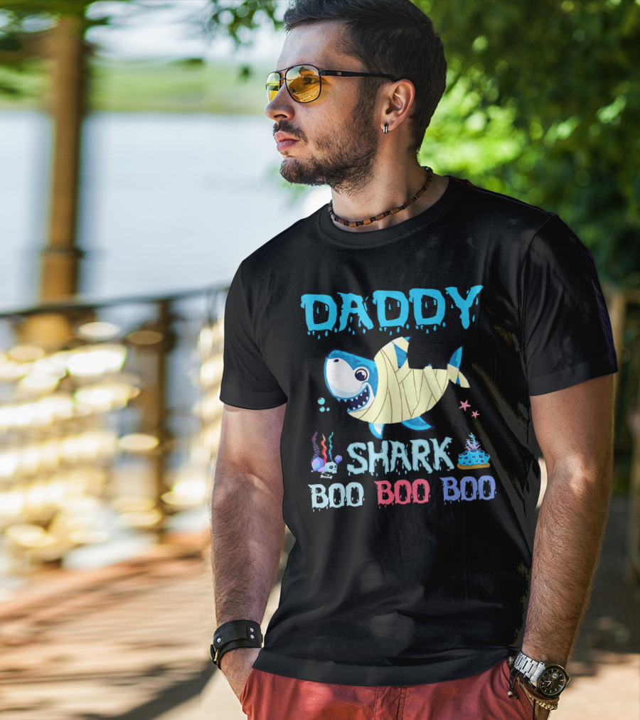 Daddy Shark Boo Boo Boo Halloween Costume Mummy Shark Underwater Party T-Shirt