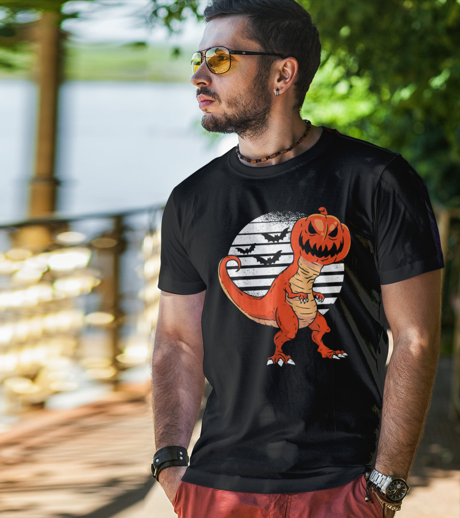 Funny Dinosaur Pumpkin Head Halloween With Bats T-Shirt