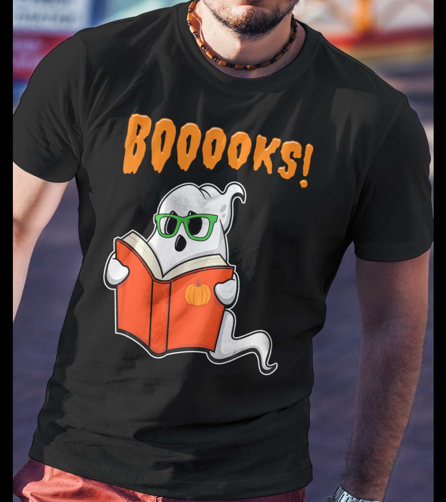 Booooks Ghost With Green Glasses And Pumpkin Book Funny Teacher Halloween T-Shirt