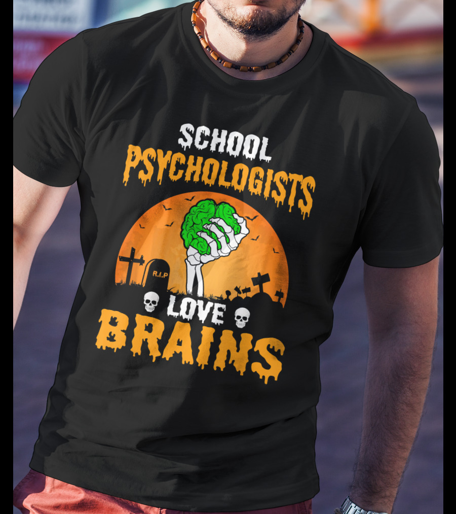 School Psychologists Love Brains Zombie Graveyard T-Shirt