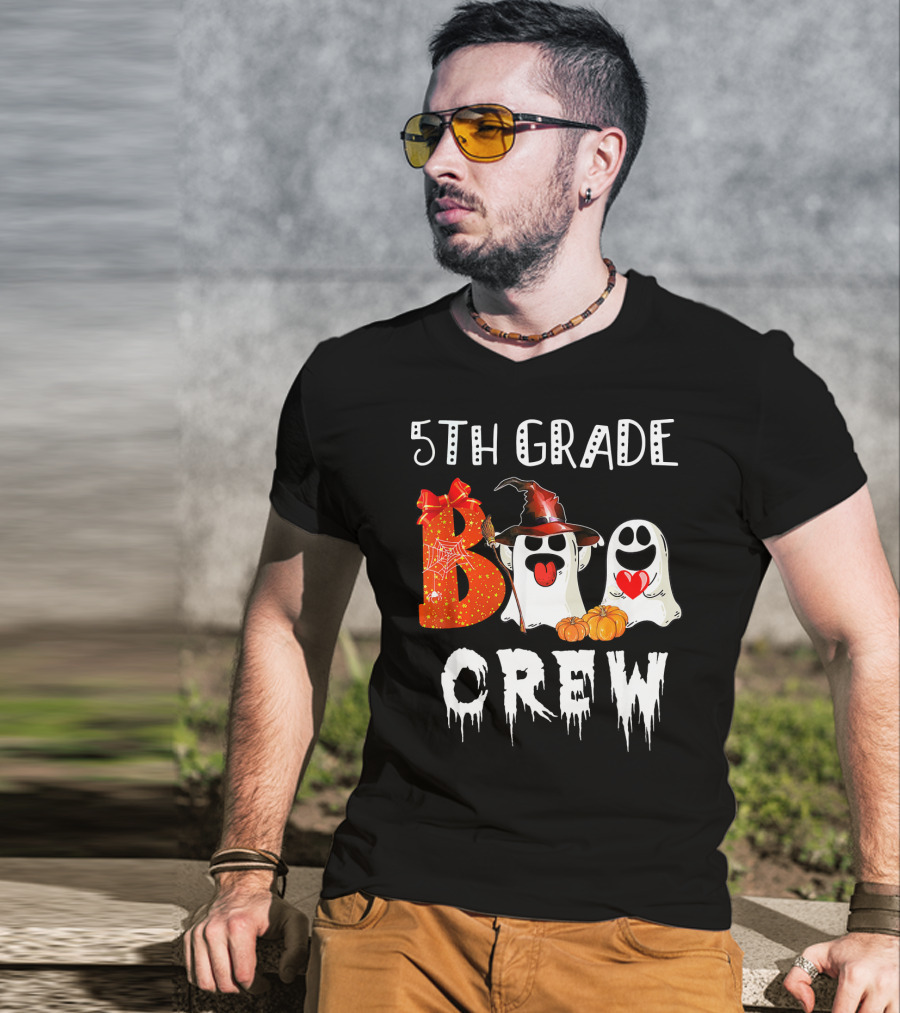 5Th Grade Boo Crew Halloween Ghosts With Witch Hat And Pumpkins T-Shirt