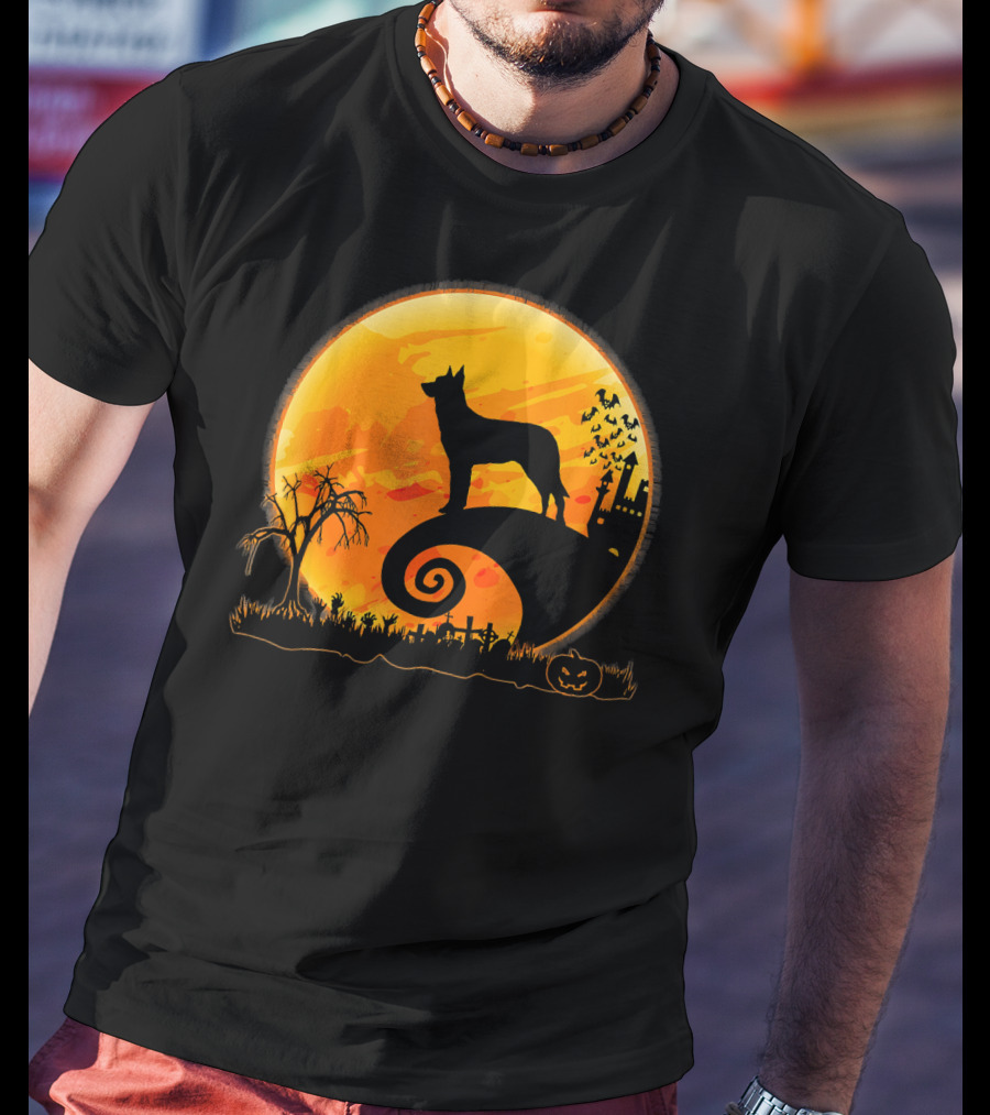 Beauceron Dog Halloween Moon Spooky Night Scene T-Shirt