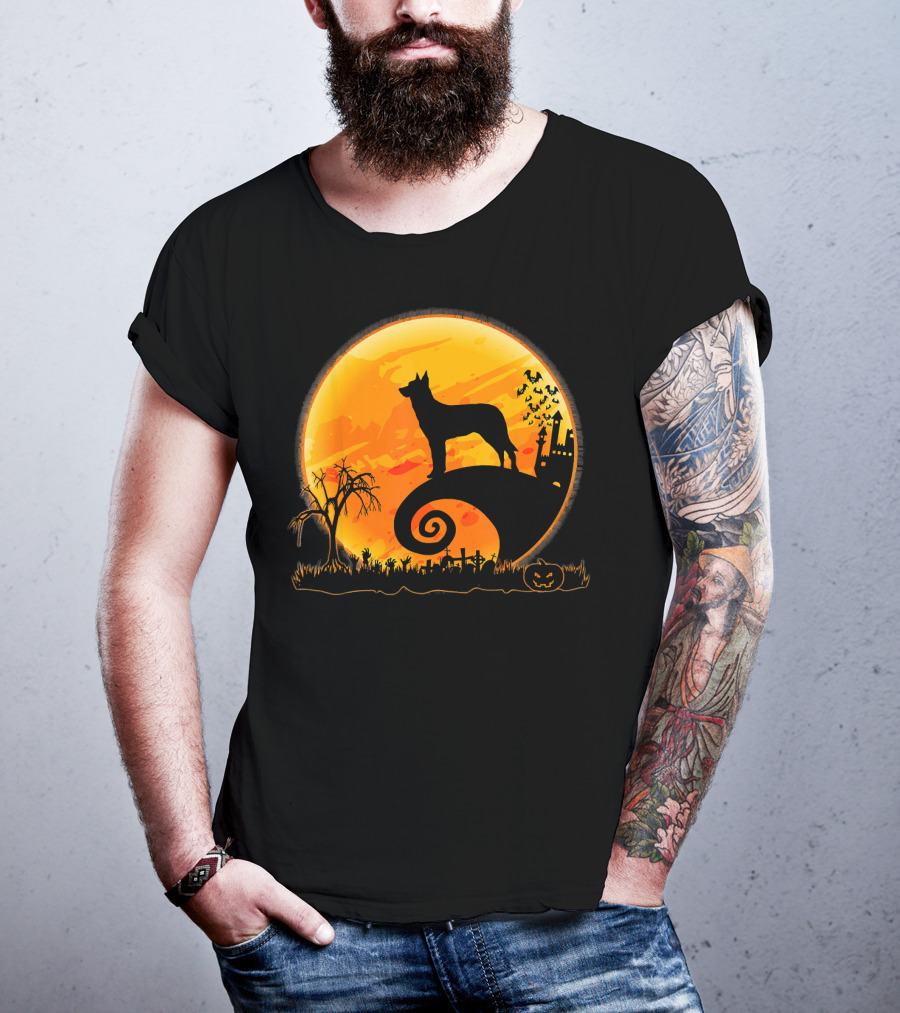 Beauceron Dog Halloween Moon Spooky Night Scene T-Shirt