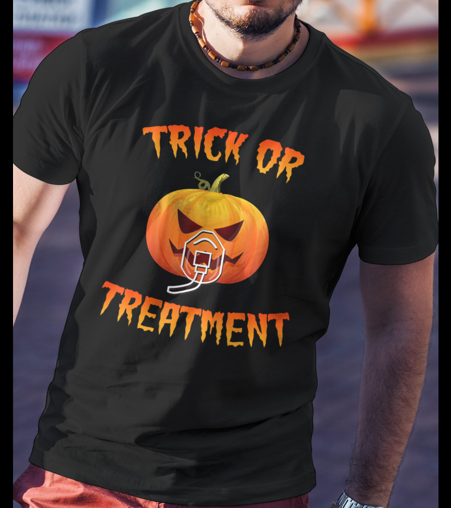 Trick Or Treatment Halloween Respiratory Therapist Pumpkin T-Shirt