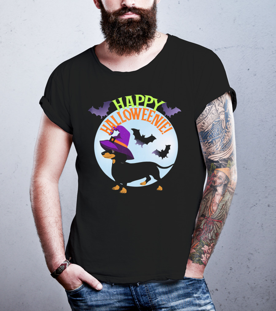 Happy Halloweenie Dachshund Wiener Dog Witch Hat Bats T-Shirt