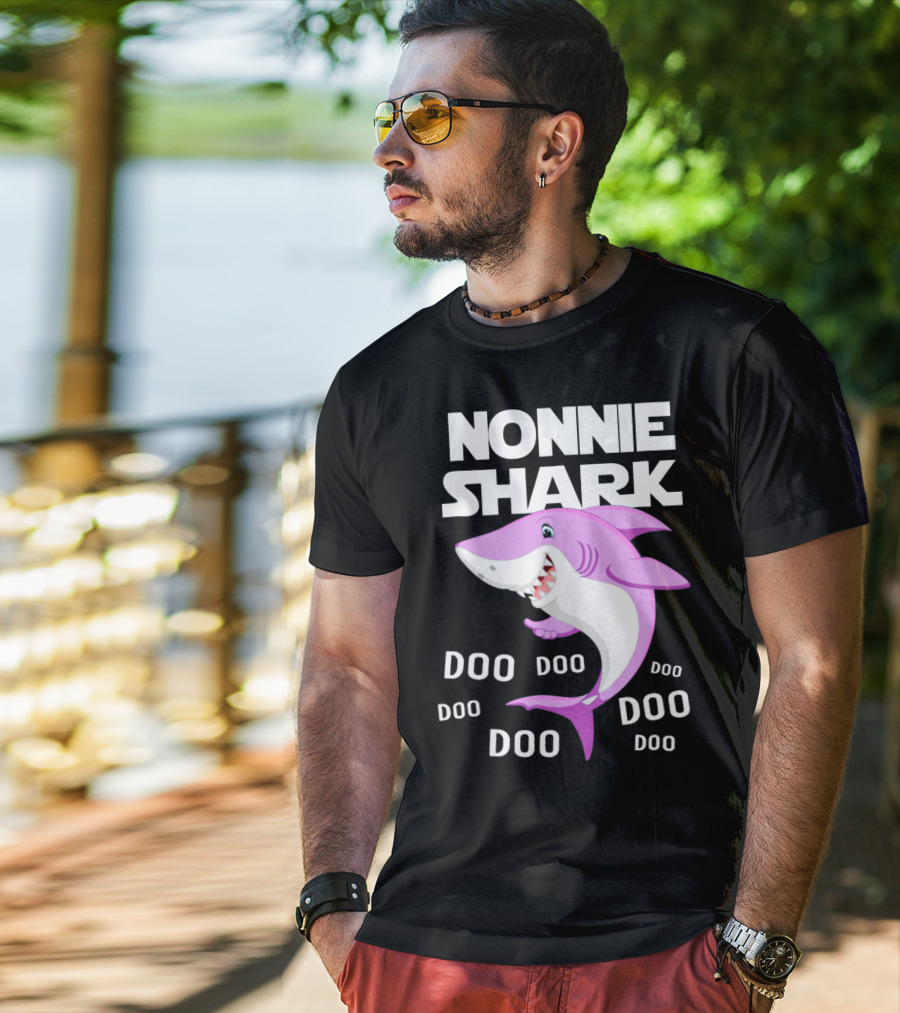 Nonnie Shark Doo Doo Doo Grandma Gift T-Shirt