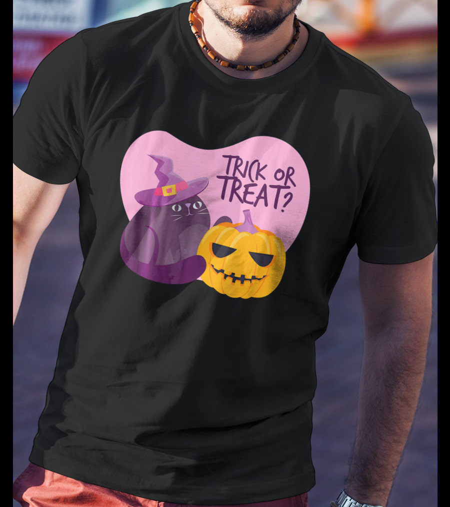 Trick Or Treat Happy Halloween Day Kids Halloween Pump T-Shirt