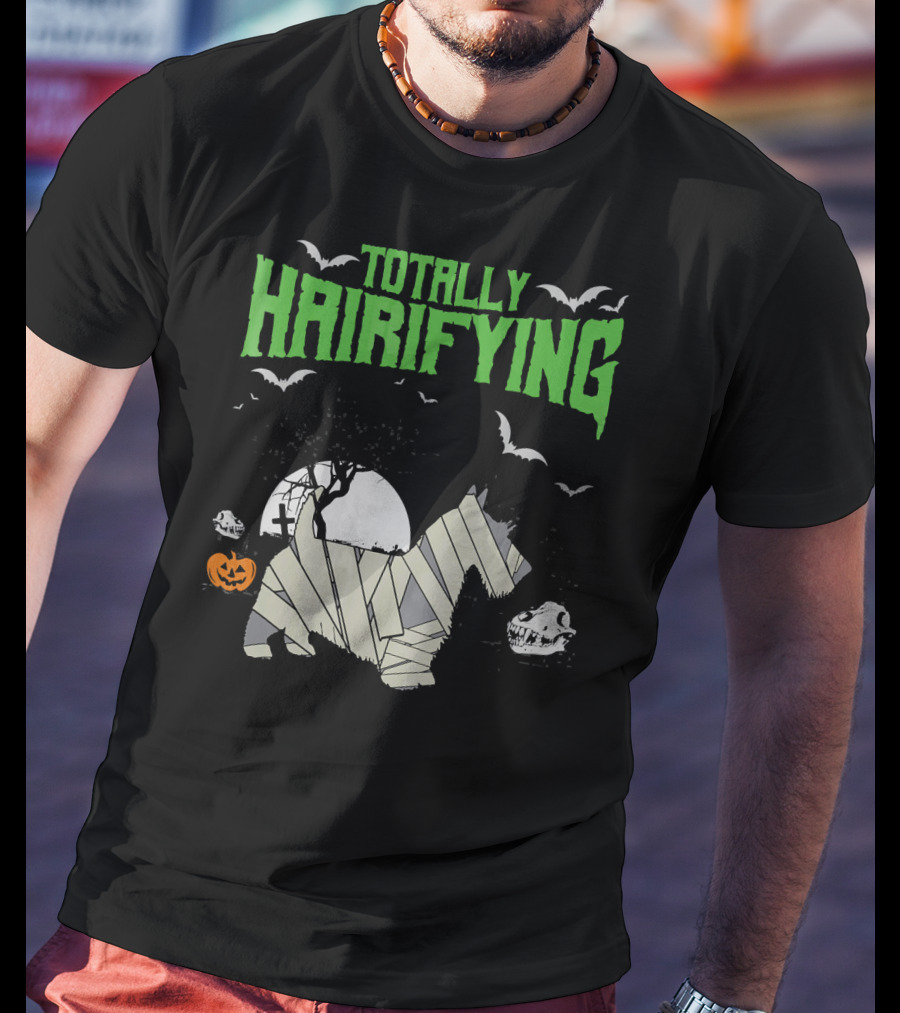 Totally Hairifying Frightening Mummy Sco Halloween Scene T-Shirt