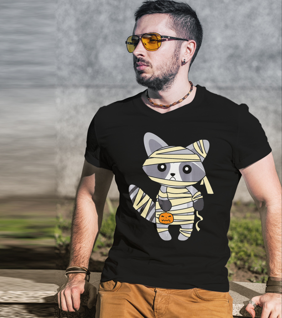Mummy Raccoon Halloween With Jack-O'-Lantern T-Shirt