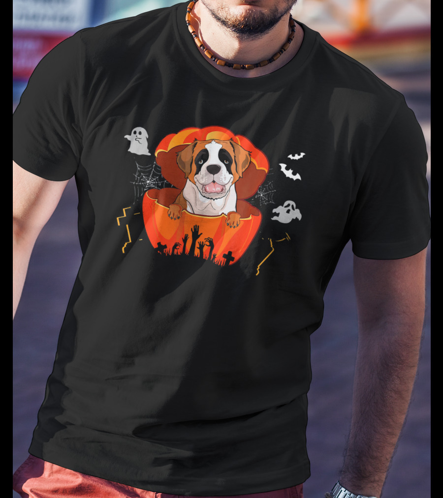 St Bernard Dog In Pumpkin With Ghosts And Bats For Halloween T-Shirt