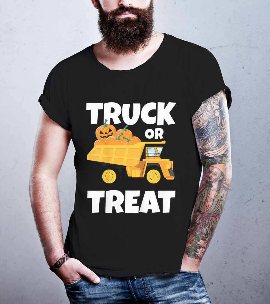 Kids Halloween Toddlers Boys Truck Or Treat Pumpkins T-Shirt