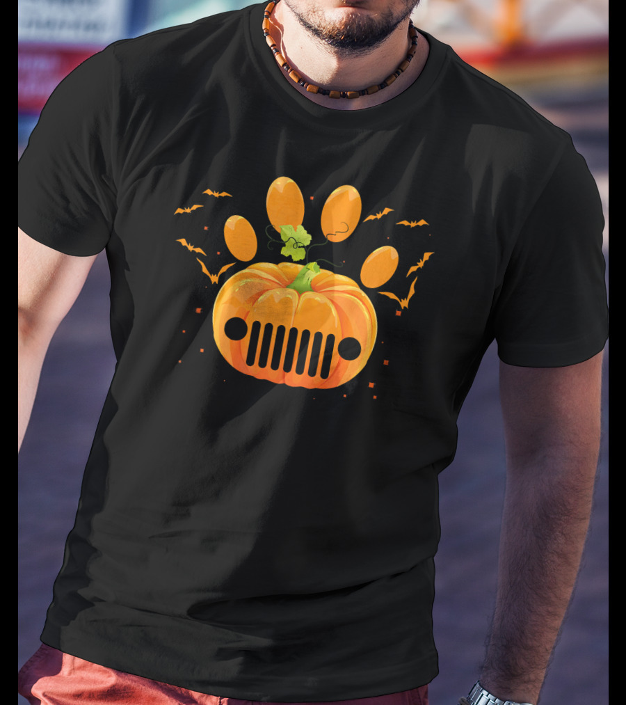 Jeep Pumpkin Dog Paw Halloween Bats Perfect T-Shirt