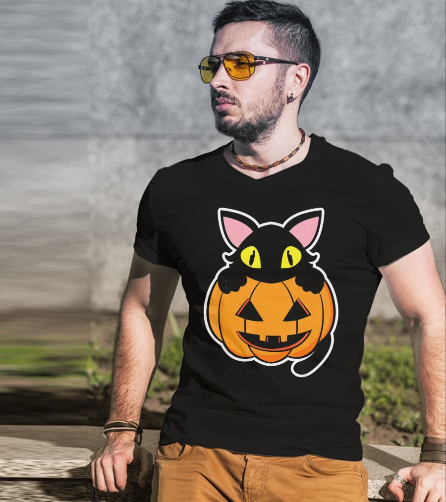 Black Cat Peeking Over Pumpkin Funny Scary Happy Halloween T-Shirt