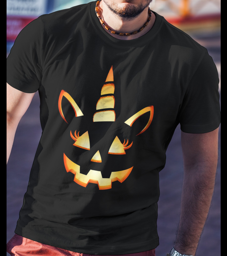 Jack O Lantern Pumpkin With Unicorn Eyelashes T-Shirt