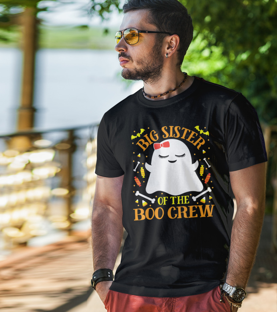 Big Sister Of The Boo Crew Ghost With Candy And Bones T-Shirt