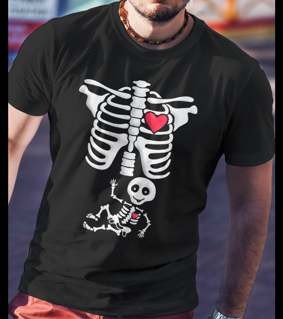 Pregnant Skeleton With Heart Ribcage And Smiling Baby Skeleton T-Shirt