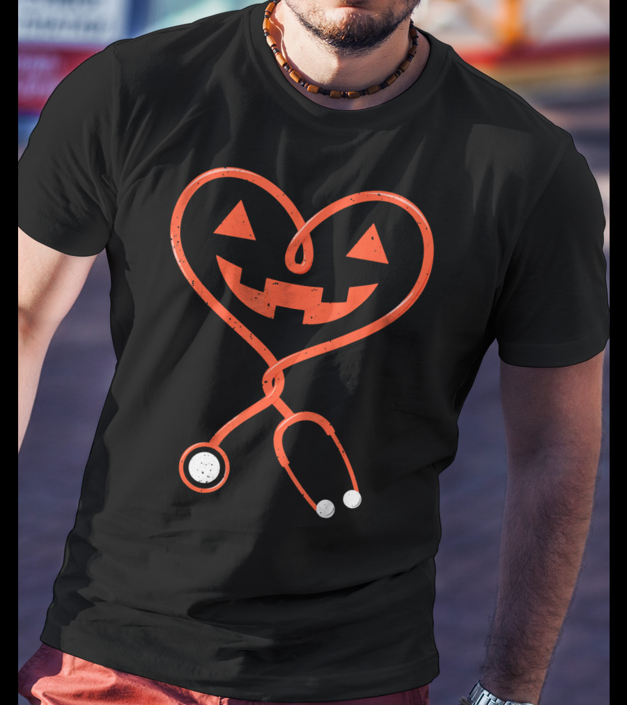 Nurse Halloween Stethoscope Heart Pumpkin Face T-Shirt