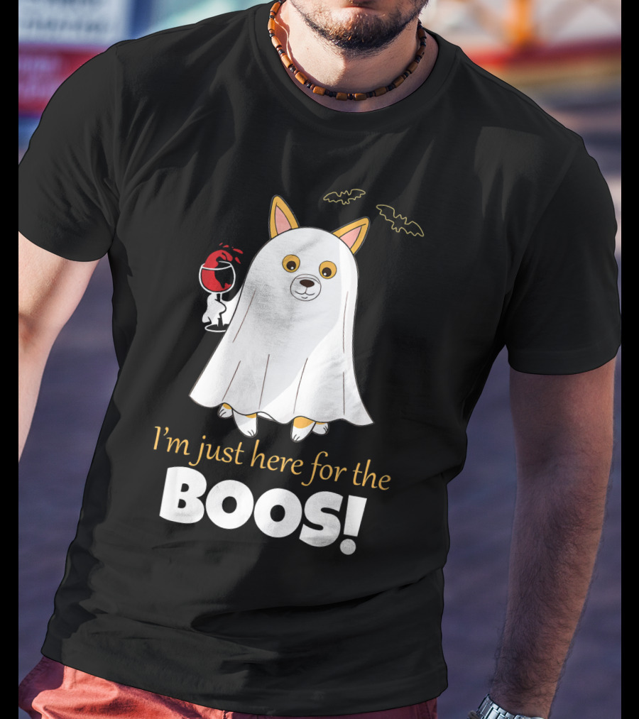 I'm Just Here For The Boos Corgi With Wine And Bat Decorations T-Shirt