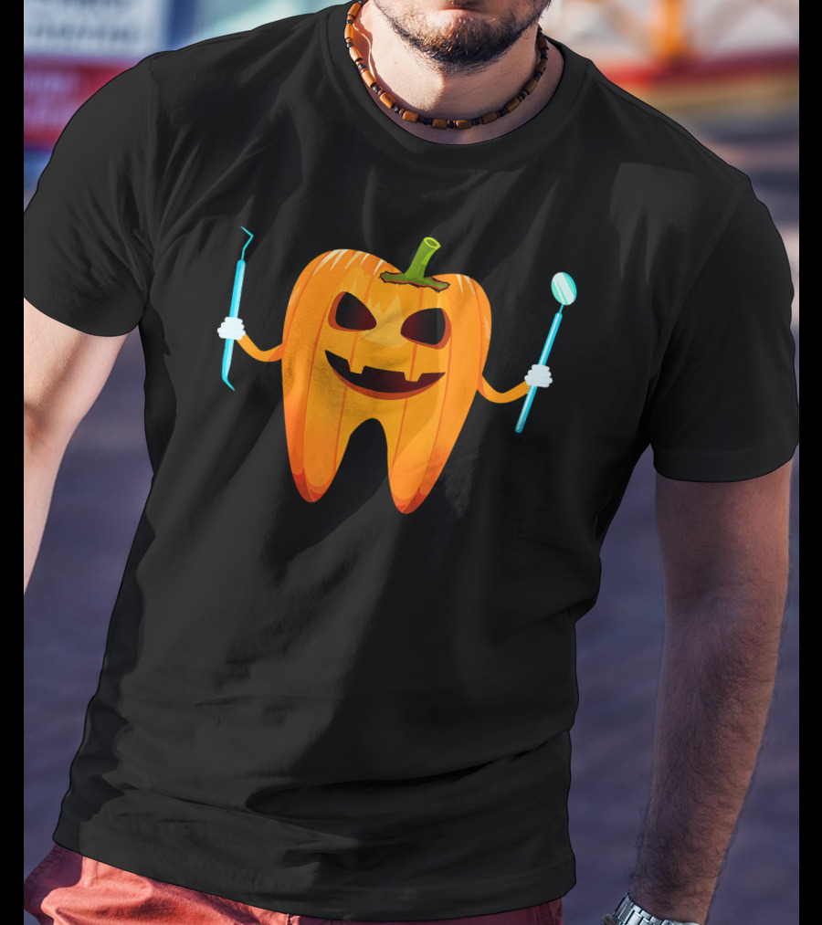 Halloween Tooth Pumpkin Holding Dental Tools T-Shirt