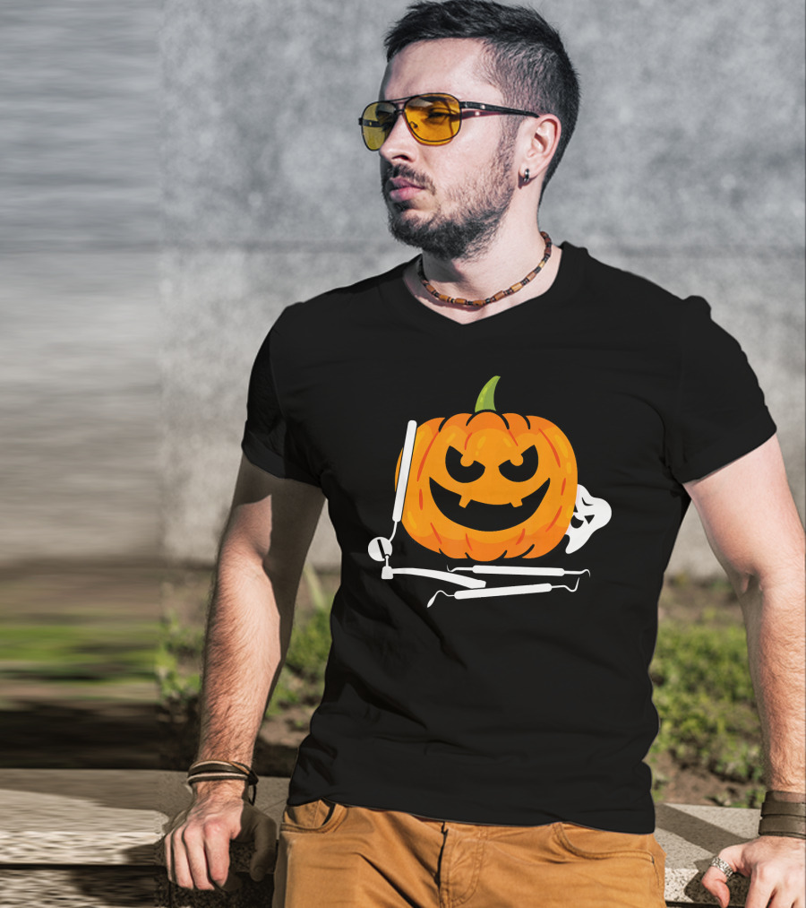 Funny Halloween Pumpkin Dentist T-Shirt