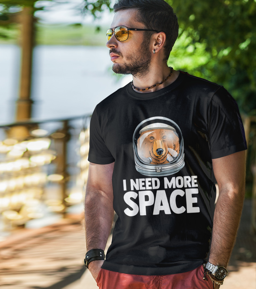 I Need More Space Astronaut Bear Science Helmet T-Shirt