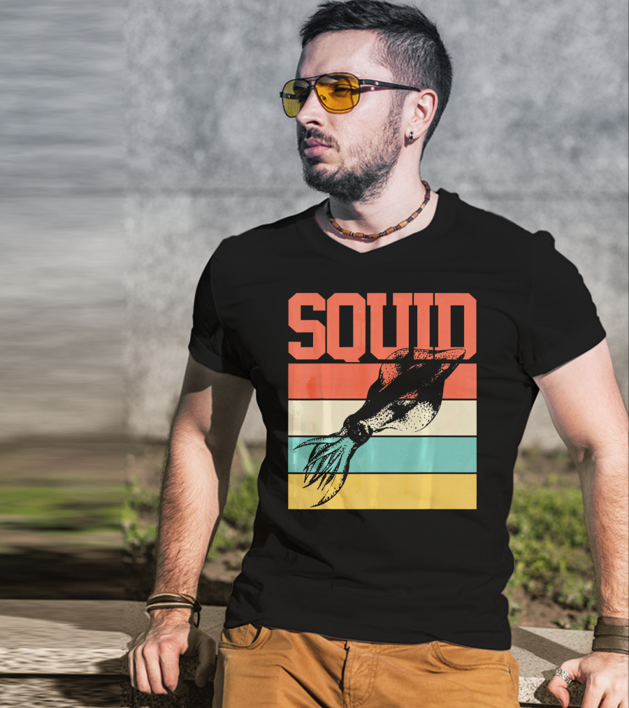 Squid Retro Marine Biologist Vintage Stripes T-Shirt