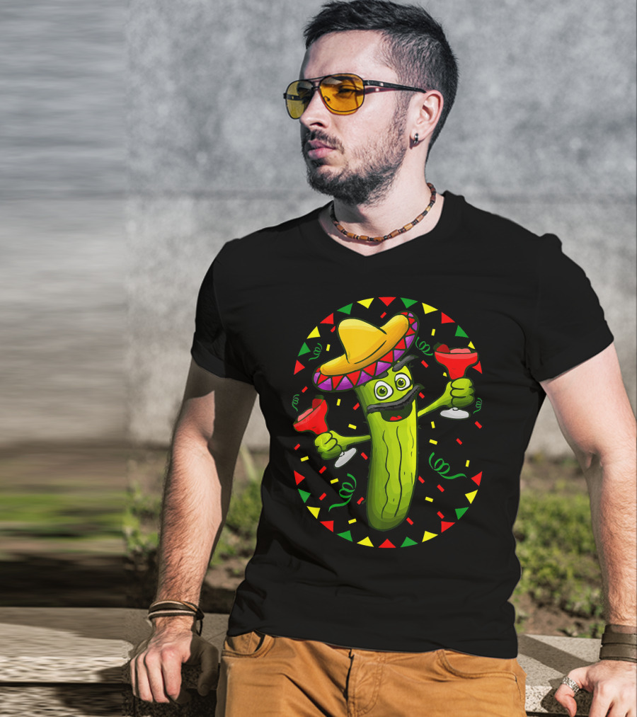 Sombrero Pickle Margarita Cinco De Mayo Fiesta T-Shirt