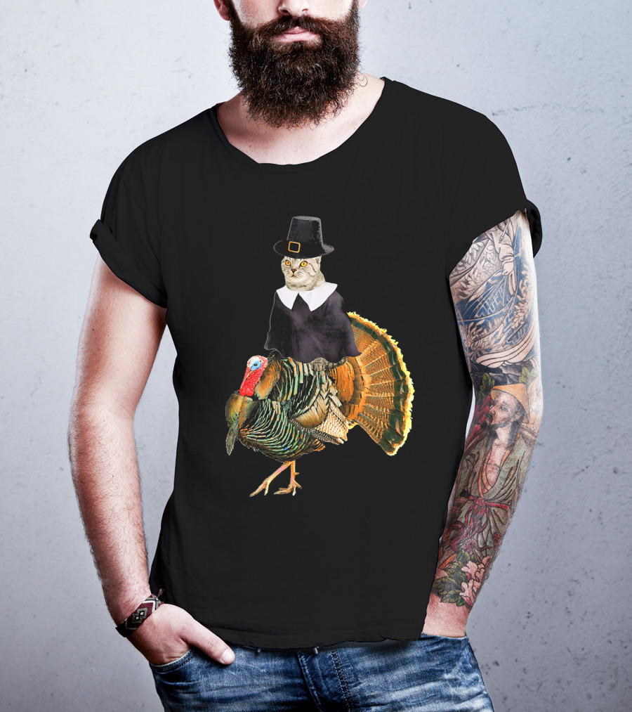 Cat In Pilgrim Outfit On Thanksgiving Turkey T-Shirt