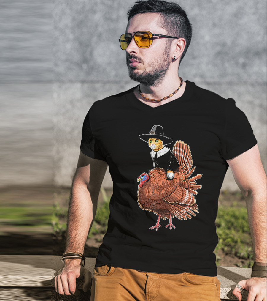 Thanksgiving Cat Dressed As Pilgrim Riding Turkey T-Shirt
