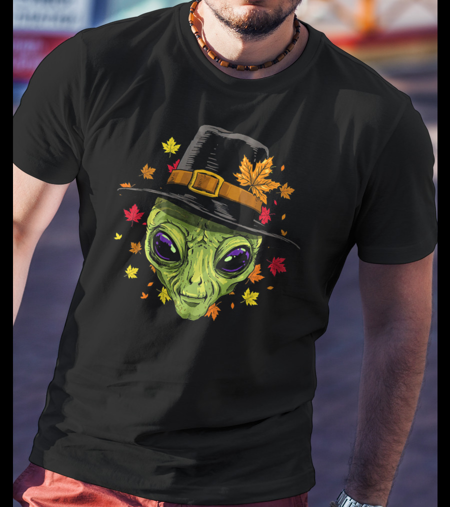 Thanksgiving Alien Pilgrim Surrounded By Autumn Leaves T-Shirt