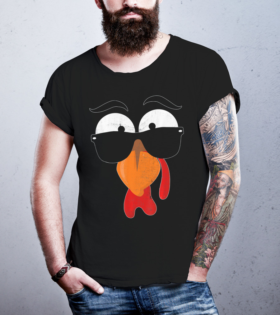 Funny Turkey Face Costume Thanksgiving Humor T-Shirt