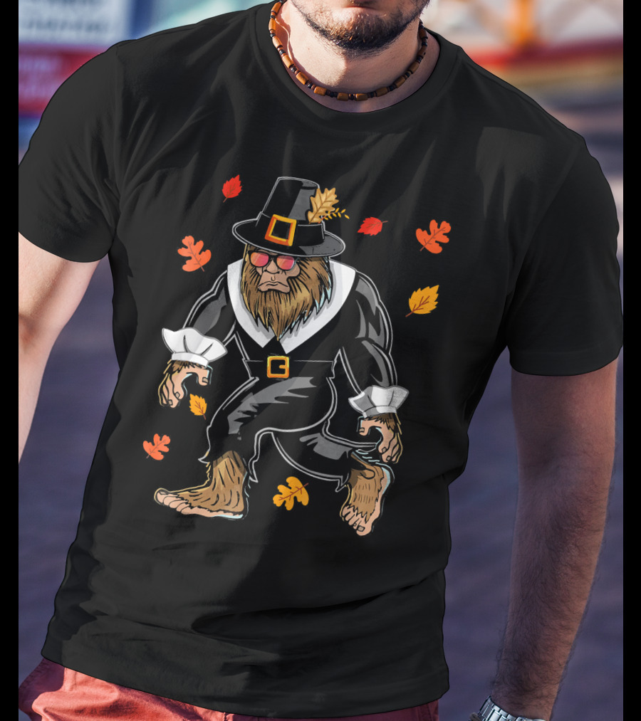 Thanksgiving Pilgrim Bigfoot Sasquatch With Autumn Leaves T-Shirt