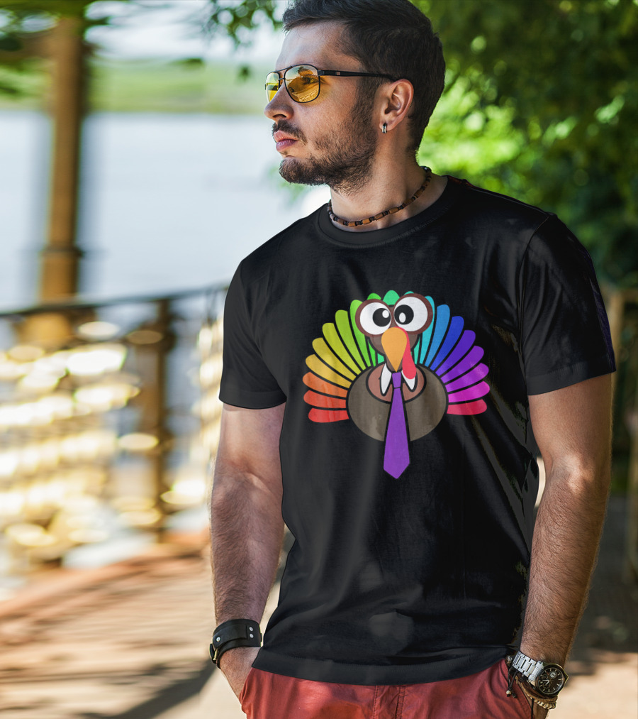 Turkey Face Tie Thanksgiving Colorful Feathers T-Shirt