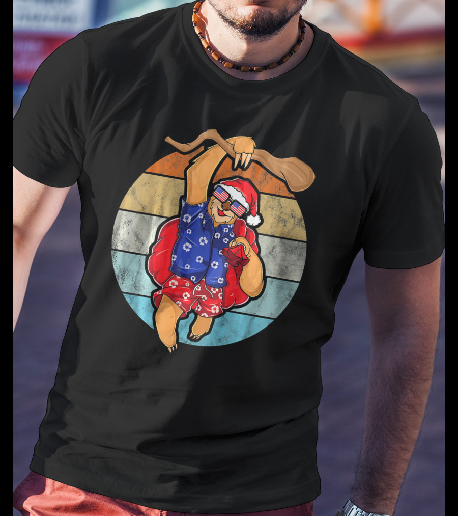 Vintage Clothing Unique Sloth Retro Santa Vacation T-Shirt