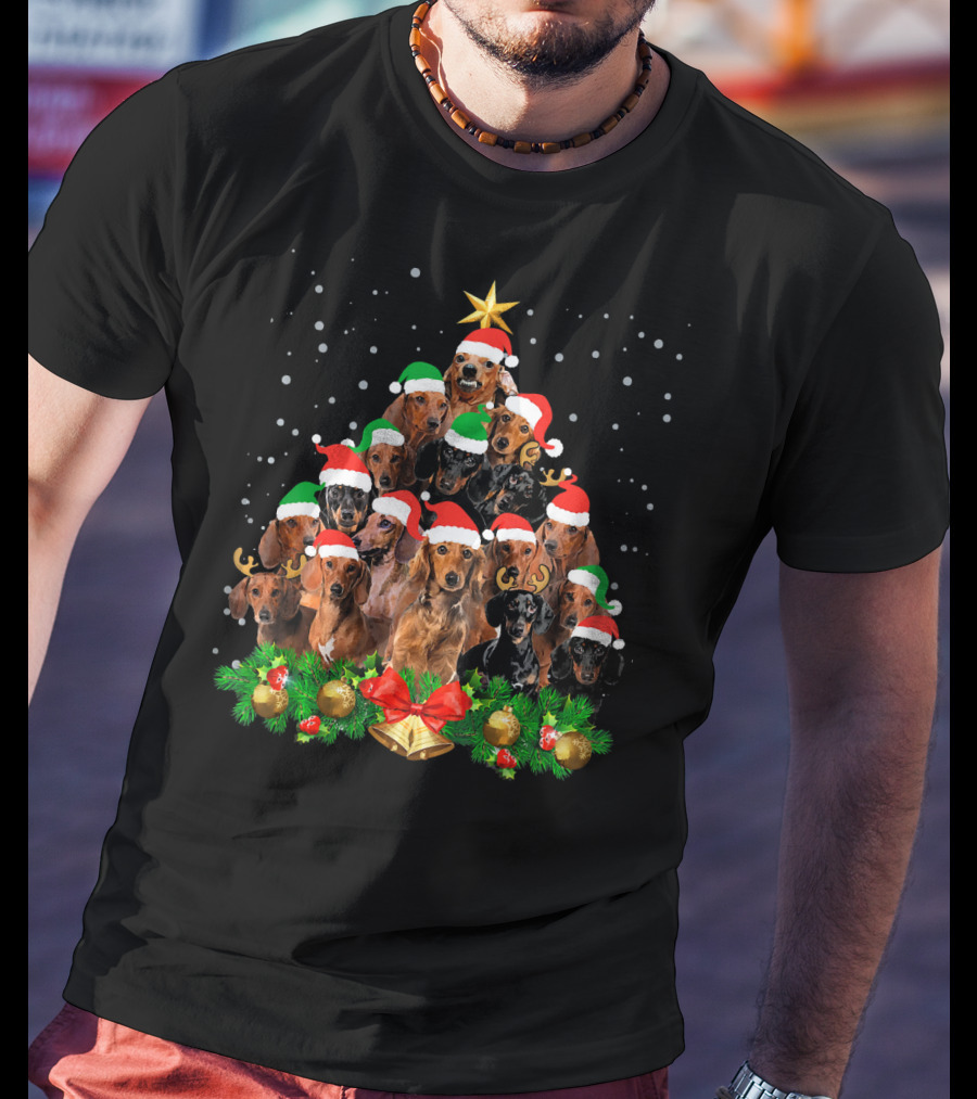 Funny Dachshund Christmas Tree With Santa Hats And Holiday Decorations T-Shirt