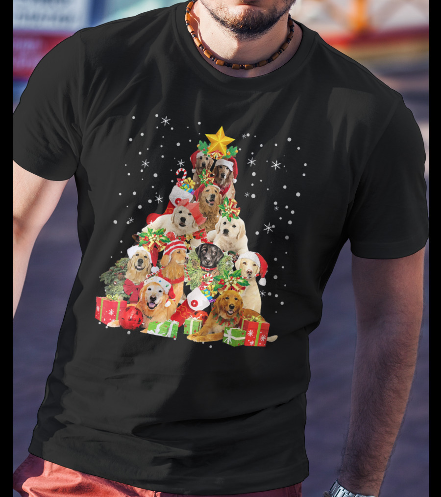 Golden Retriever Christmas Tree With Santa Hats And Presents T-Shirt
