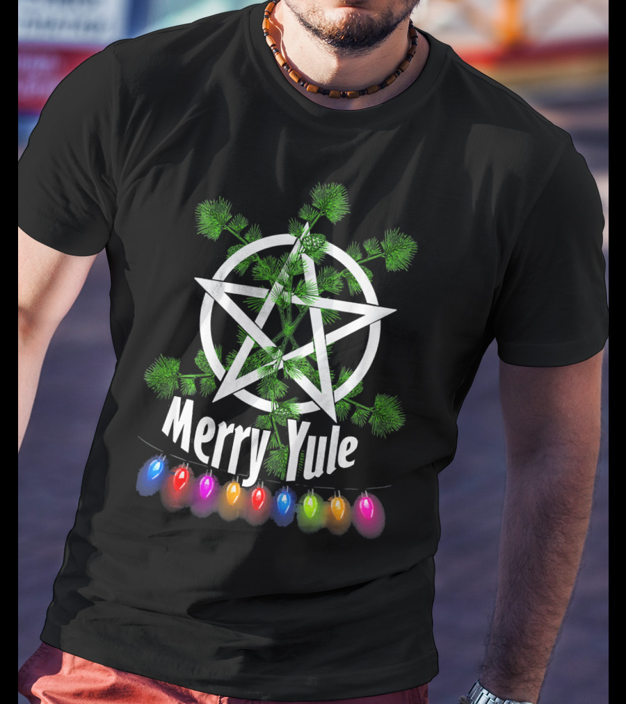Merry Yule Pentagram With Pine Branches And Festive Colorful Lights T-Shirt