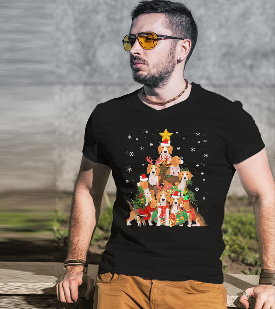 Beagles Christmas Tree With Festive Santa Hats And Reindeer Antlers T-Shirt