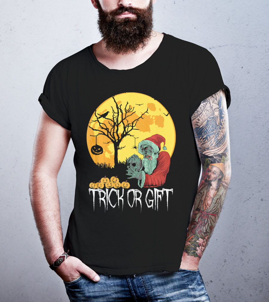 Trick Or Scary Gift Santa Moon Pumpkin Scene T-Shirt