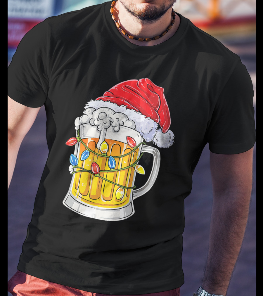 Beer Mug With Santa Hat And Christmas Lights T-Shirt
