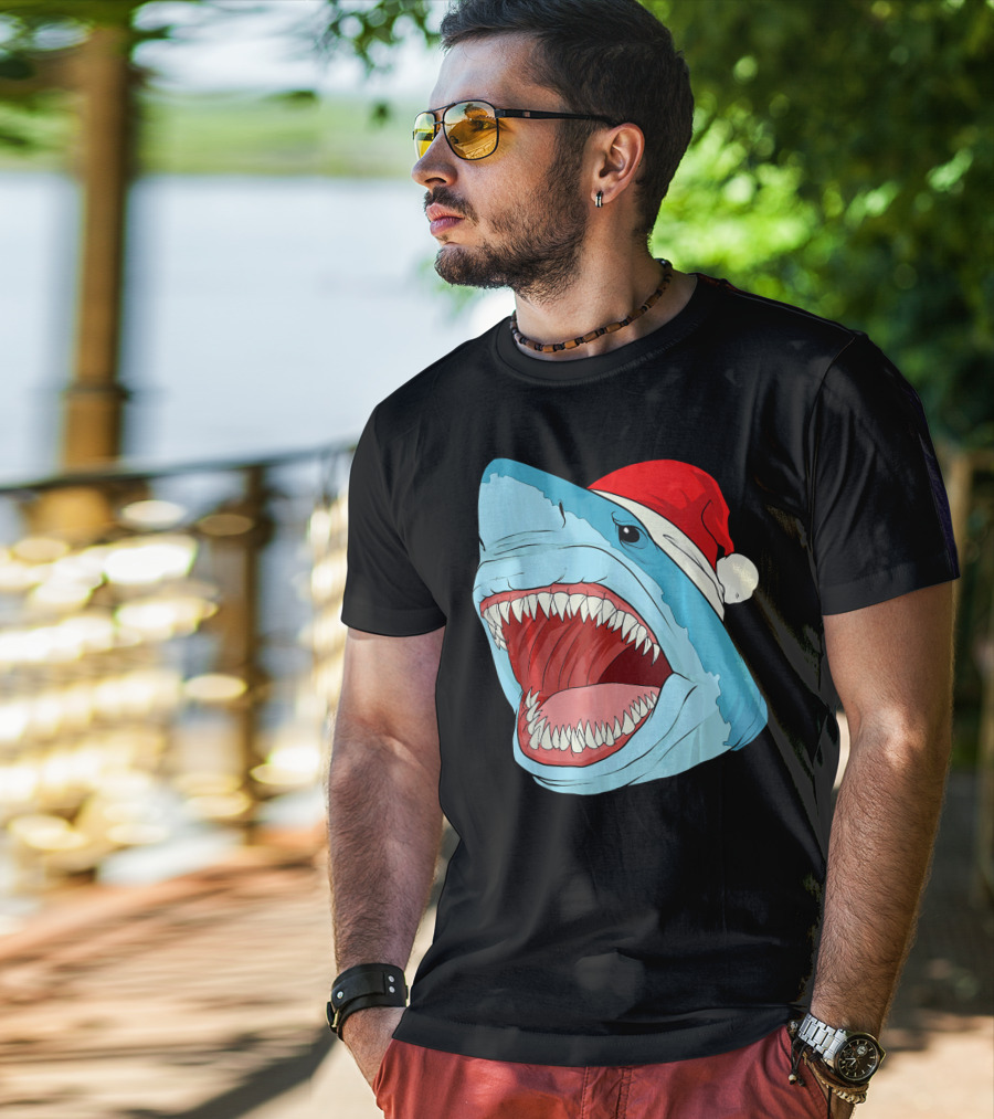 Santa Jaws Cool Christmas Shark Holiday Humor T-Shirt