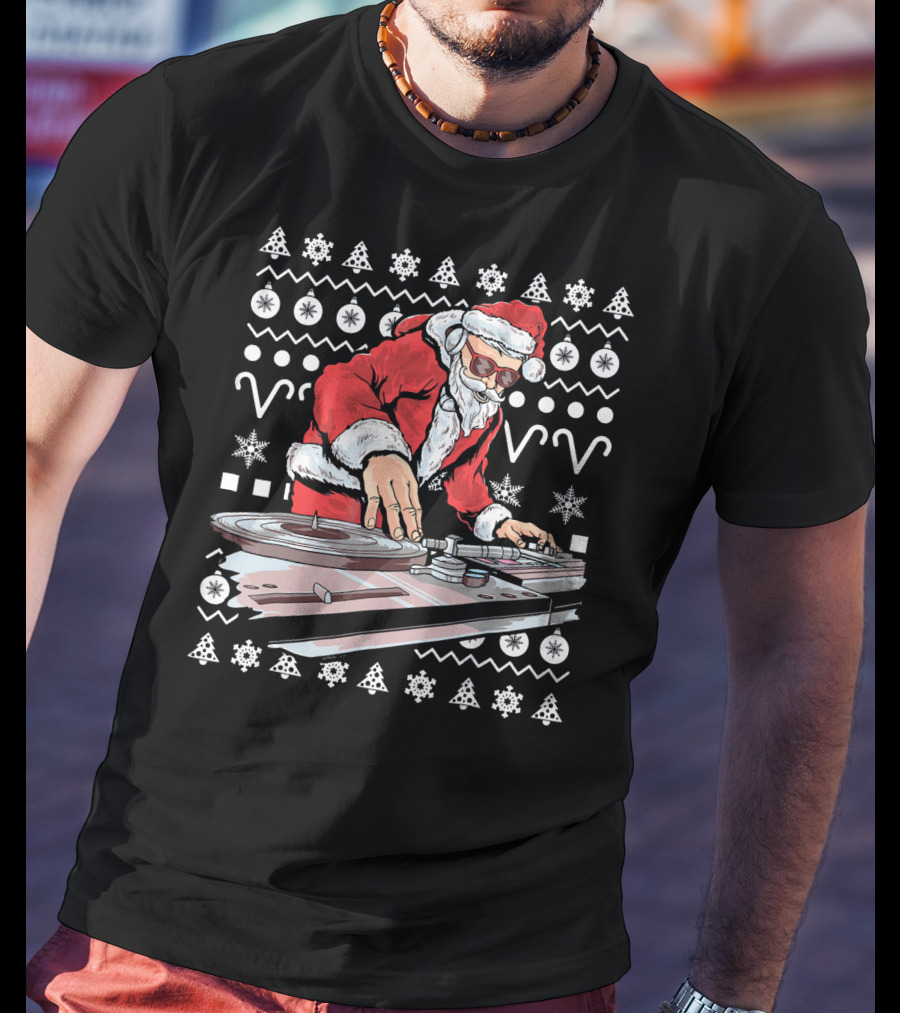 Santa Claus DJ Remixing Holiday Beats T-Shirt