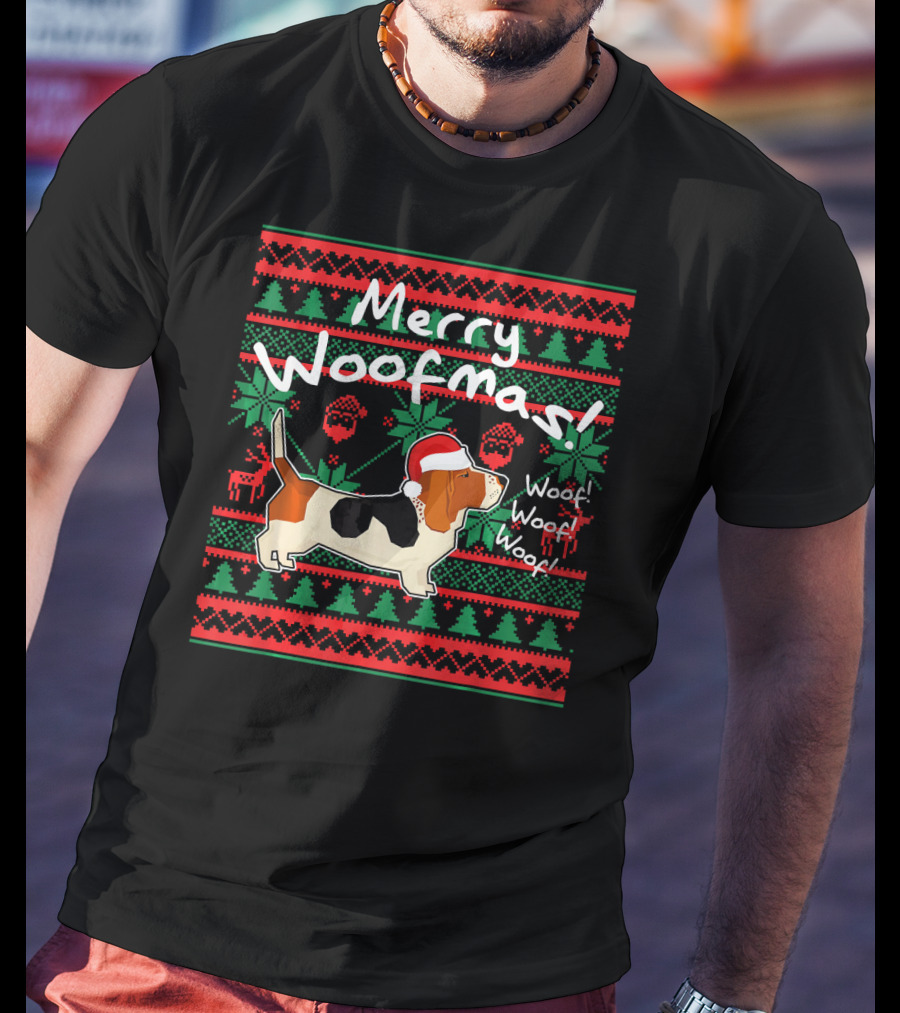 Merry Woofmas Basset Hound Dog With Santa Hat And Festive T-Shirt